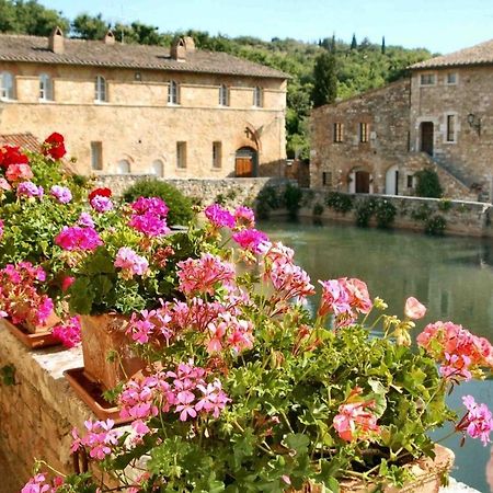 Camera La Margherita San Quirico dʼOrcia Buitenkant foto